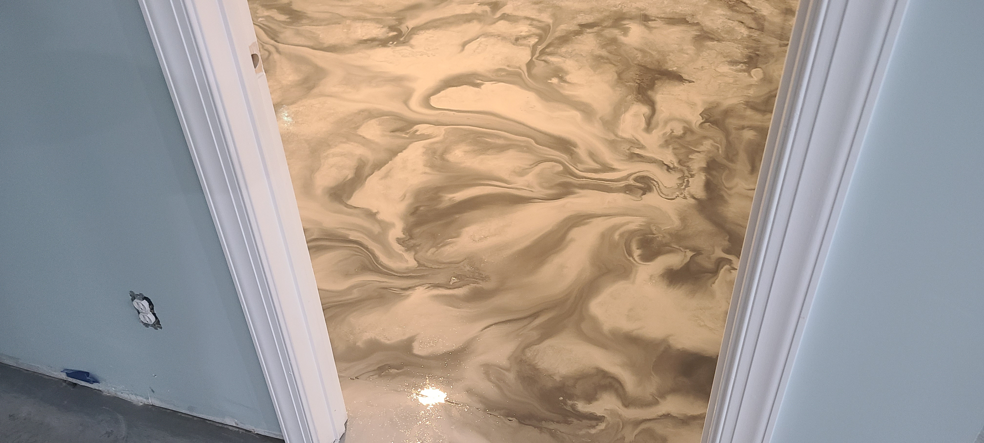 Expert concrete pour in progress on residential project