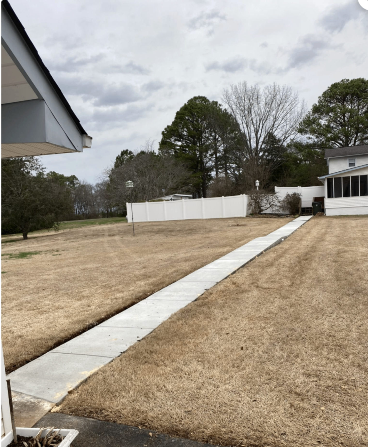 Concrete sidewalk installation by professional contractor in Jackson County Alabama
